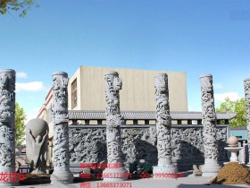 石雕龙柱雕刻寓意