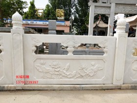 阿弥陀佛在心间 小娟 学传统文化育传统美德2018.09.0715:23关注确定不再关注此人吗