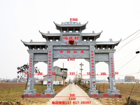 中西文明碰撞:铜人雕塑的文化对话