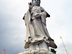 尔时,阿难出家学八万四千法门竟是佛陀授记