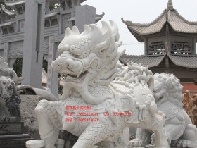 石麒麟雕刻的过程