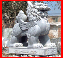 聚财石雕貔貅造型发展是什么