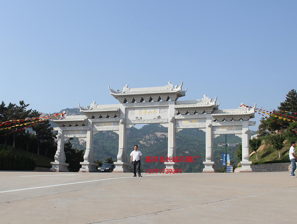 石雕牌坊在风景区存在的意义是什么