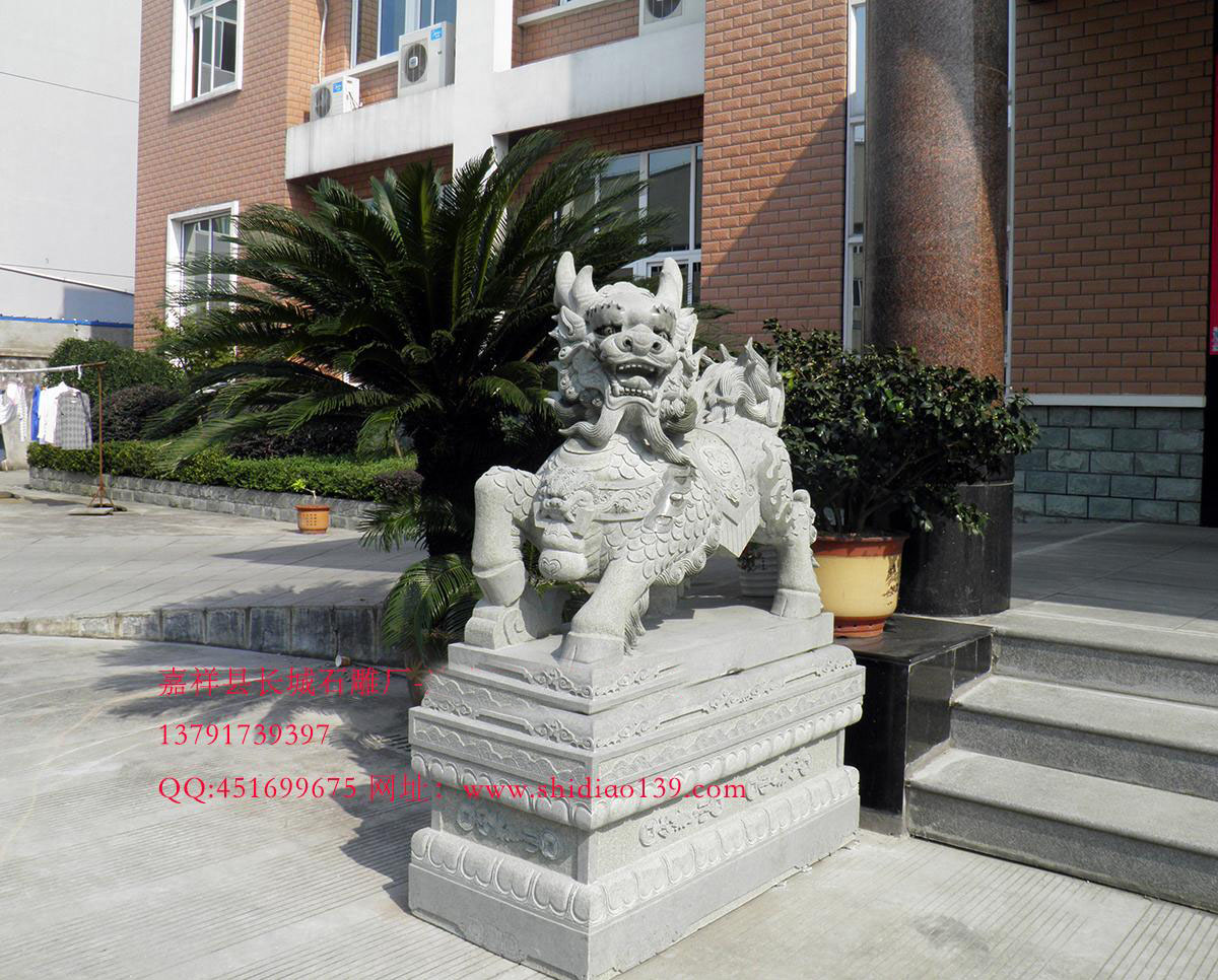 麒麟雕刻，摆放吉祥麒麟的图片